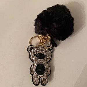 Bling bear keychain 🖤